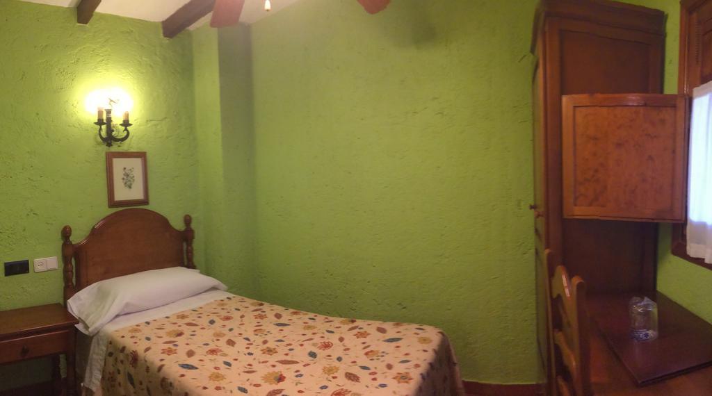 Hotel Hermanos Macias Ronda Habitación foto